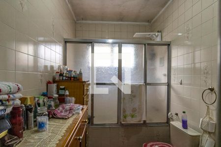 Casa à venda com 535m², 3 quartos e 2 vagasBanheiro 1 da Suíte