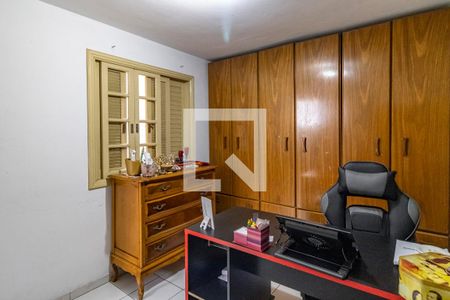 Casa à venda com 535m², 3 quartos e 2 vagasQuarto 4 de Serviço