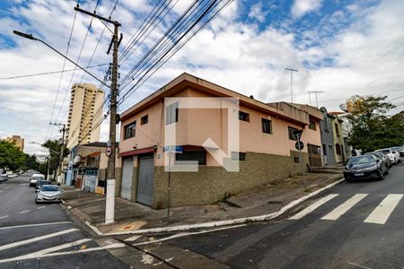 Casa à venda com 535m², 3 quartos e 2 vagasFachada da Casa