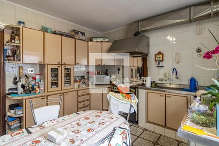 Casa à venda com 535m², 3 quartos e 2 vagasCozinha