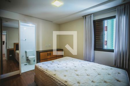 Suíte de apartamento para alugar com 2 quartos, 65m² em Saúde, São Paulo