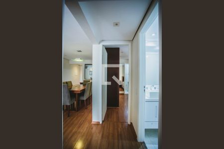 Corredor - Quartos de apartamento para alugar com 2 quartos, 65m² em Saúde, São Paulo