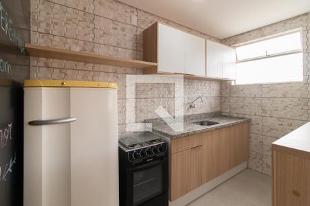 Cozinha de kitnet/studio para alugar com 1 quarto, 26m² em Partenon, Porto Alegre