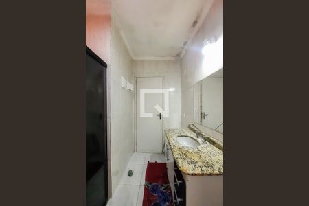 Casa à venda com 250m², 4 quartos e 3 vagasBanheiro da Suíte