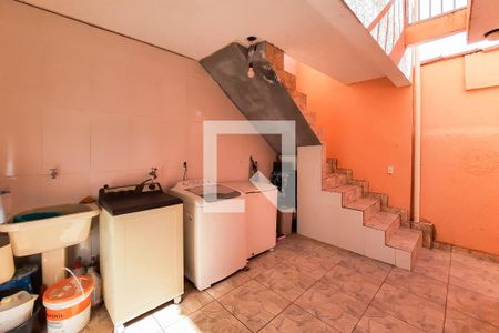 Casa à venda com 250m², 4 quartos e 3 vagasÁrea de Serviço