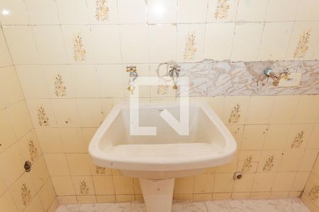 Casa à venda com 111m², 2 quartos e sem vagaÁrea de Serviço