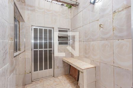 Casa à venda com 111m², 2 quartos e sem vagaQuintal