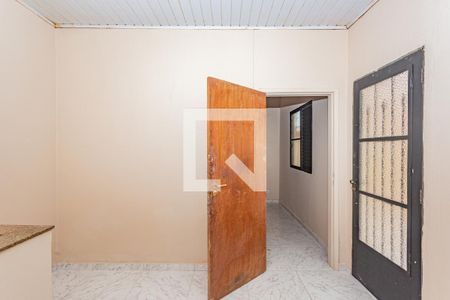 Casa à venda com 111m², 2 quartos e sem vagaHall