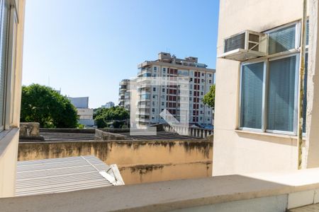 Apartamento à venda com 60m², 2 quartos e sem vagaVista
