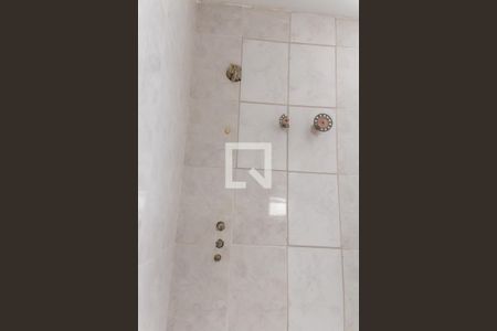 Apartamento à venda com 60m², 2 quartos e sem vagaBanheiro