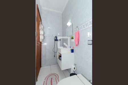 Casa à venda com 153m², 2 quartos e 2 vagasBanheiro Social