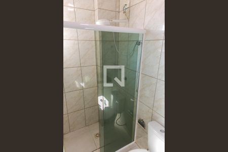 Banheiro de apartamento para alugar com 1 quarto, 30m² em Parque Edu Chaves, São Paulo
