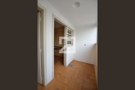 Apartamento para alugar com 96m², 3 quartos e 1 vagaÁrea de Serviço