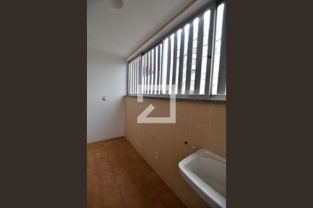 Apartamento para alugar com 96m², 3 quartos e 1 vagaÁrea de Serviço