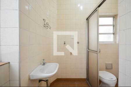 Apartamento à venda com 153m², 3 quartos e sem vaga Apartamento à venda com 153m², 3 quartos e sem vagaBanheiro de Serviço