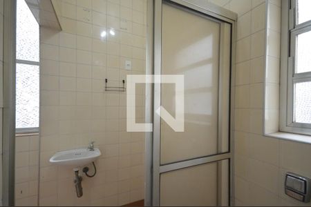 Apartamento à venda com 153m², 3 quartos e sem vaga Apartamento à venda com 153m², 3 quartos e sem vagaBanheiro de Serviço