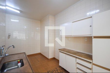 Apartamento à venda com 153m², 3 quartos e sem vaga Apartamento à venda com 153m², 3 quartos e sem vagaCozinha
