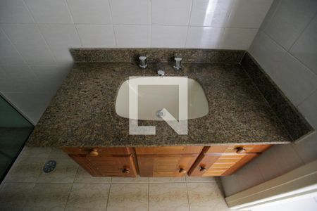 Casa à venda com 125m², 3 quartos e 1 vaga Casa à venda com 125m², 3 quartos e 1 vagaBanheiro 1