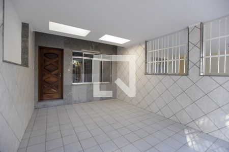 Casa à venda com 125m², 3 quartos e 1 vaga Casa à venda com 125m², 3 quartos e 1 vagaGaragem