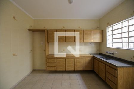 Casa à venda com 125m², 3 quartos e 1 vaga Casa à venda com 125m², 3 quartos e 1 vagaCozinha