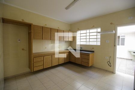Casa à venda com 125m², 3 quartos e 1 vaga Casa à venda com 125m², 3 quartos e 1 vagaCozinha