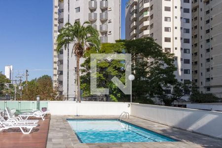 Apartamento à venda com 130m², 3 quartos e 2 vagasPiscina