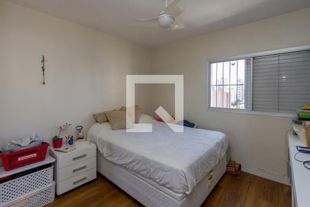 Apartamento à venda com 130m², 3 quartos e 2 vagasQuarto 2