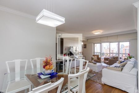 Sala de apartamento à venda com 3 quartos, 130m² em Campo Belo, São Paulo