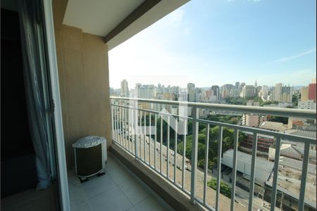 Apartamento para alugar com 27m², 1 quarto e sem vaga Apartamento para alugar com 27m², 1 quarto e sem vagaVaranda