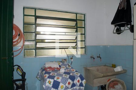 Casa à venda com 130m², 3 quartos e 2 vagas Casa à venda com 130m², 3 quartos e 2 vagasÁrea de Serviço