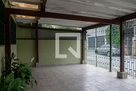 Casa à venda com 130m², 3 quartos e 2 vagas Casa à venda com 130m², 3 quartos e 2 vagasGaragem