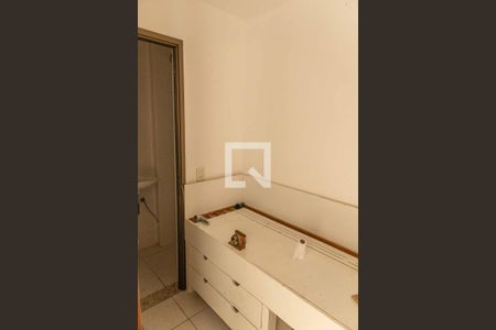 Apartamento à venda com 115m², 3 quartos e 2 vagasQuarto de Serviço
