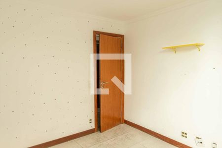 Apartamento à venda com 115m², 3 quartos e 2 vagasQuarto 2