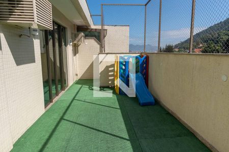 Apartamento à venda com 115m², 3 quartos e 2 vagasÁrea Comum - Playground