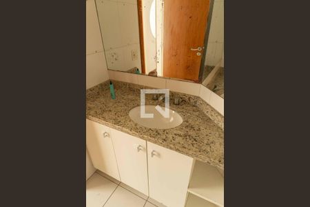 Apartamento à venda com 115m², 3 quartos e 2 vagasBanheiro Social