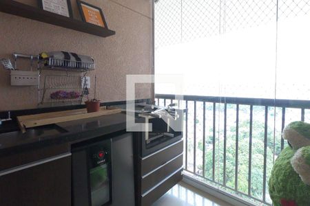 Varanda de apartamento para alugar com 3 quartos, 76m² em Jardim Nova Taboao, Guarulhos