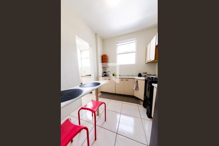 Apartamento para alugar com 80m², 2 quartos e 1 vaga Apartamento para alugar com 80m², 2 quartos e 1 vagaCozinha