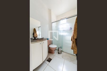 Apartamento para alugar com 80m², 2 quartos e 1 vaga Apartamento para alugar com 80m², 2 quartos e 1 vagaBanheiro