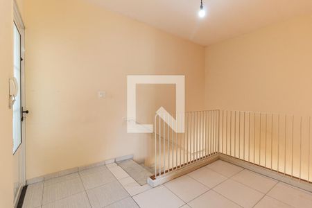 Hall  de casa à venda com 2 quartos, 200m² em Vila Moinho Velho, São Paulo