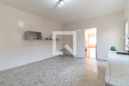 Casa à venda com 200m², 2 quartos e 2 vagas Casa à venda com 200m², 2 quartos e 2 vagasCozinha