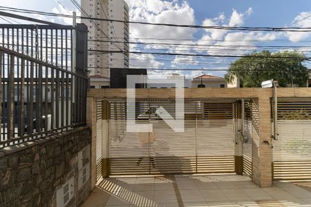 Vista da Sala de casa à venda com 2 quartos, 200m² em Vila Moinho Velho, São Paulo