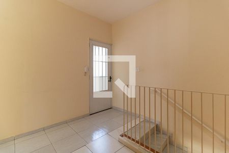 Hall  de casa à venda com 2 quartos, 200m² em Vila Moinho Velho, São Paulo