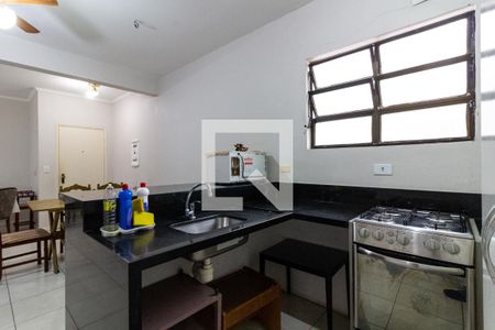 Apartamento para alugar com 100m², 2 quartos e 1 vaga Apartamento para alugar com 100m², 2 quartos e 1 vagaCozinha
