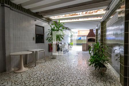 Apartamento para alugar com 100m², 2 quartos e 1 vaga Apartamento para alugar com 100m², 2 quartos e 1 vagaChurrasqueira