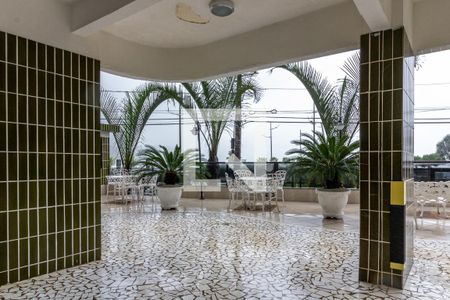 Apartamento para alugar com 100m², 2 quartos e 1 vaga Apartamento para alugar com 100m², 2 quartos e 1 vagaHall social