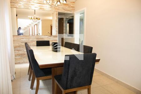 Sala de Jantar de casa à venda com 4 quartos, 270m² em Jardim Brasil (zona Norte), São Paulo