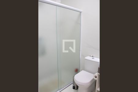 Casa à venda com 270m², 4 quartos e 2 vagas Casa à venda com 270m², 4 quartos e 2 vagasBanheiro 2