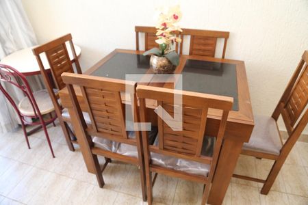 Detalhe Sala de apartamento para alugar com 1 quarto, 55m² em Caiçara, Praia Grande