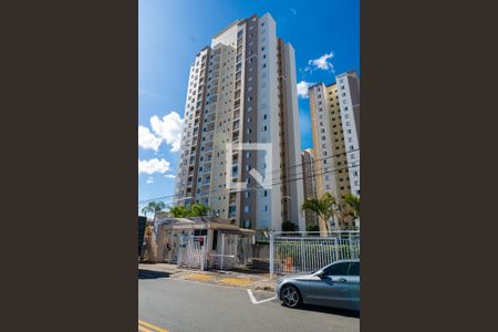 Apartamento para alugar com 56m², 2 quartos e 1 vagaFachada do Condomínio