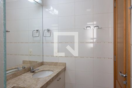 Apartamento para alugar com 137m², 3 quartos e 2 vagas Apartamento para alugar com 137m², 3 quartos e 2 vagasBanheiro Suíte 2